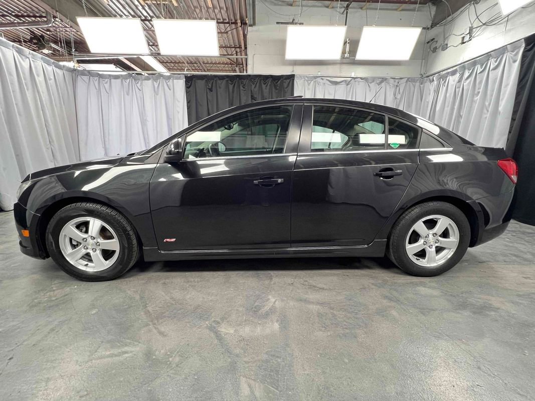 Used 2013 Chevrolet Cruze LT w/ All-Star Edition image 5