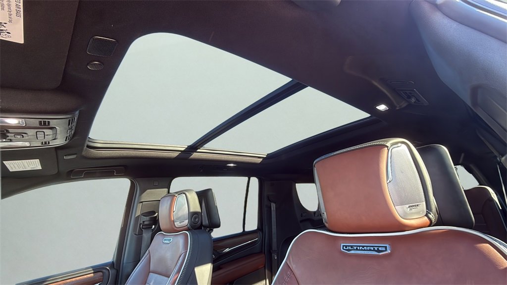 Used 2024 GMC Yukon XL Denali Ultimate image 10