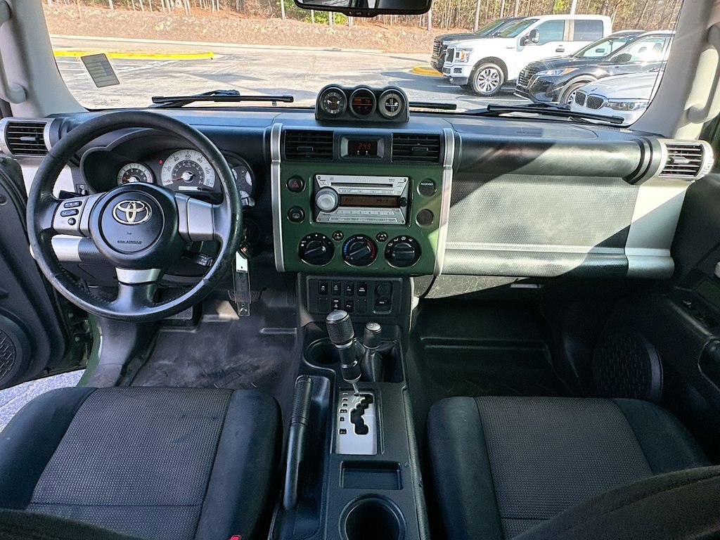 Used 2010 Toyota FJ Cruiser 4WD image 3