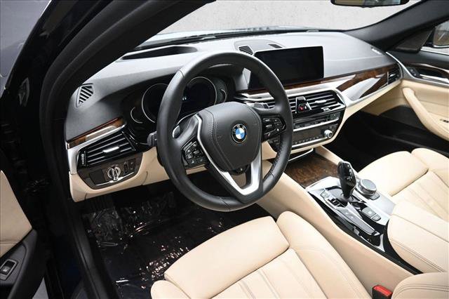 Used 2019 BMW 530i xDrive AWD/4WD image 8
