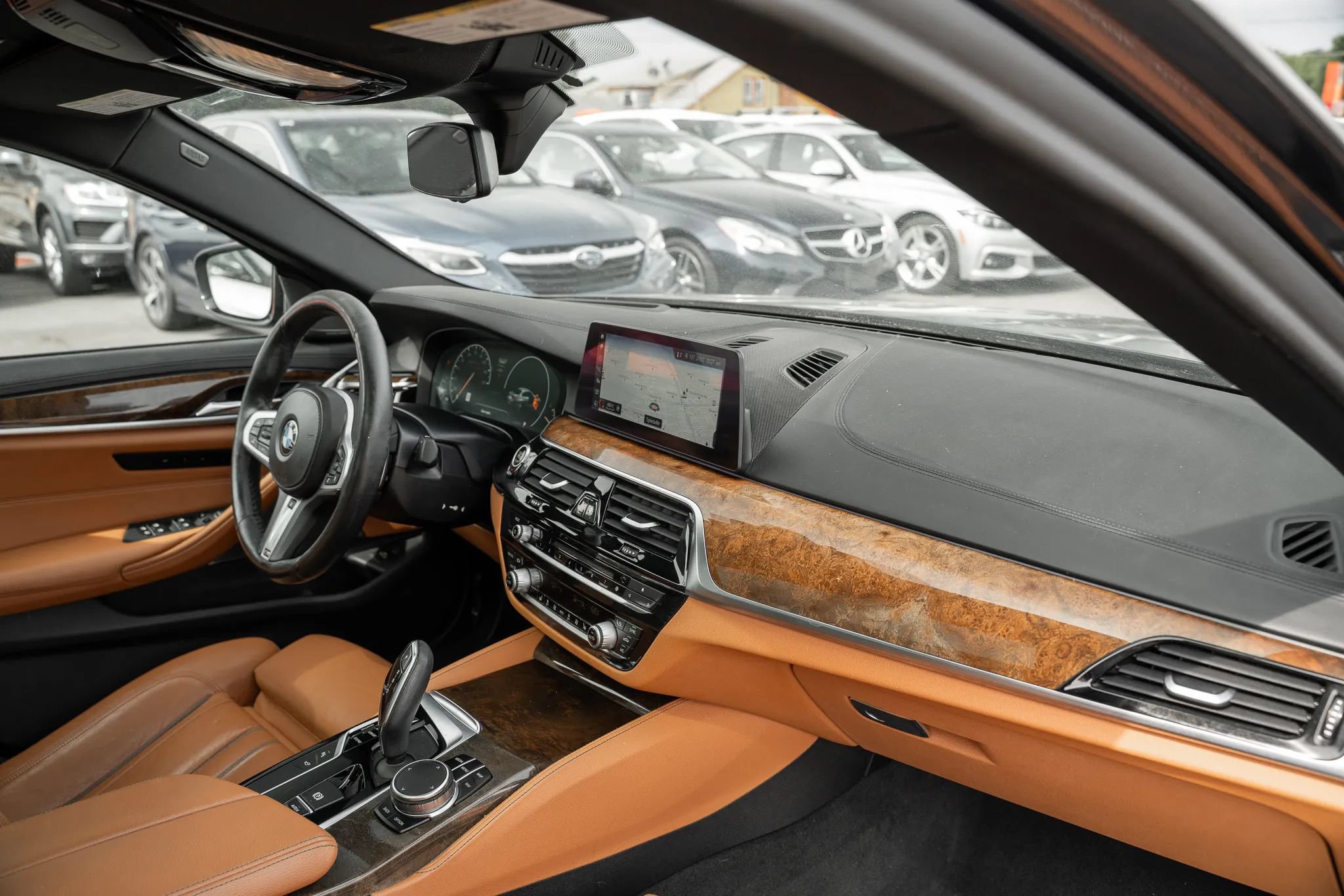Used 2019 BMW M550i xDrive w/ Premium Package AWD/4WD image 15