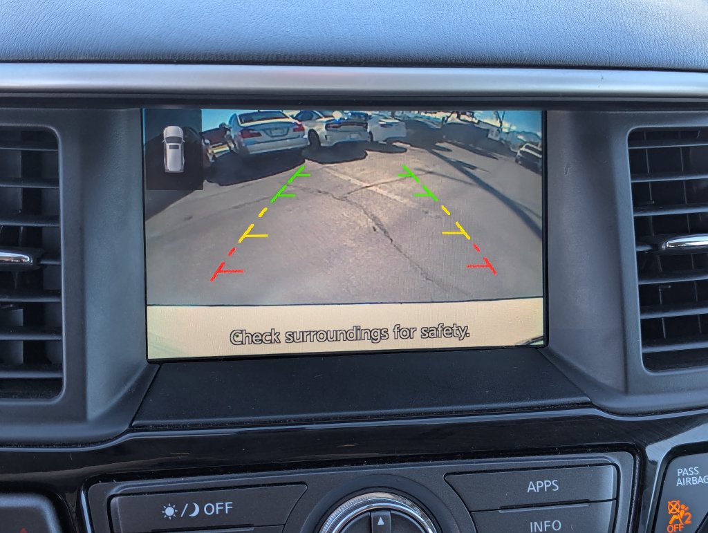 Used 2017 Nissan Pathfinder SV AWD/4WD image 16