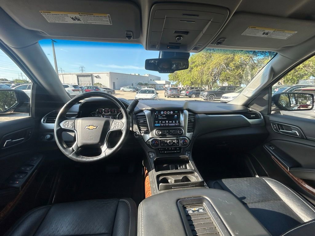 Used 2019 Chevrolet Suburban Premier w/ RST Edition RWD image 10