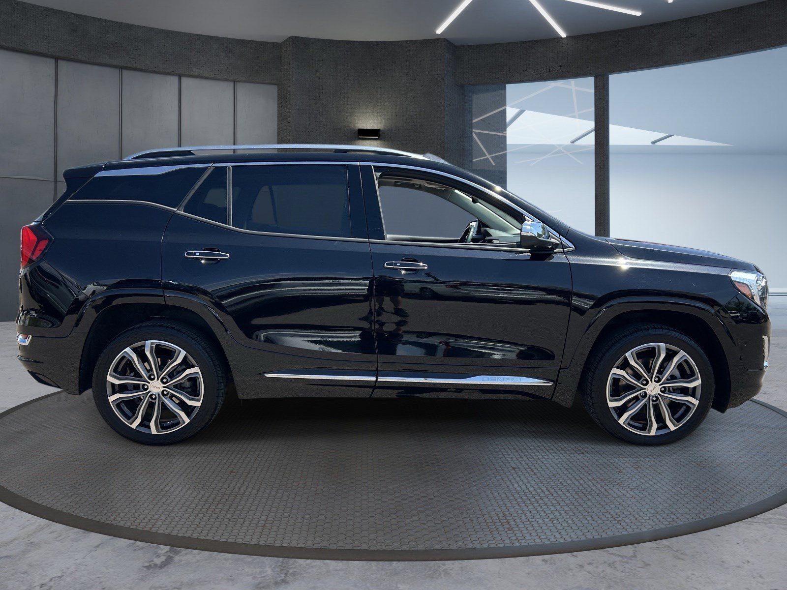 Certified 2020 GMC Terrain Denali w/ Denali Premium Package AWD/4WD image 7