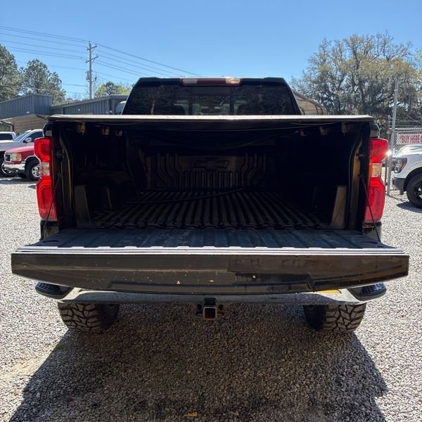 Used 2019 Chevrolet Silverado 1500 LTZ w/ LTZ Plus Package image 10