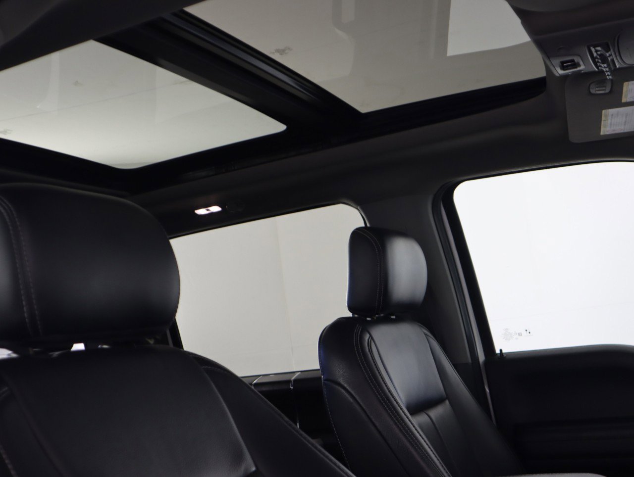 Used 2020 Ford F250 Lariat w/ Lariat Ultimate Package image 13