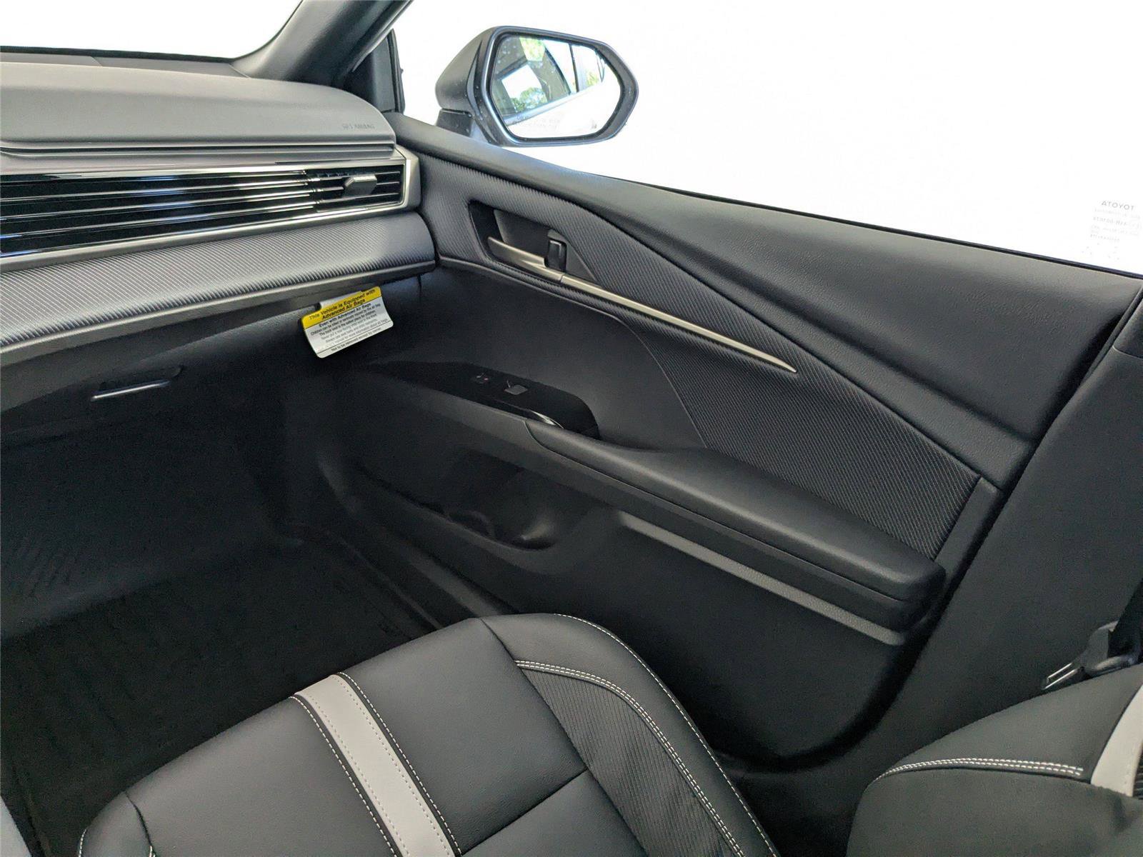 New 2026 Toyota Camry SE image 9