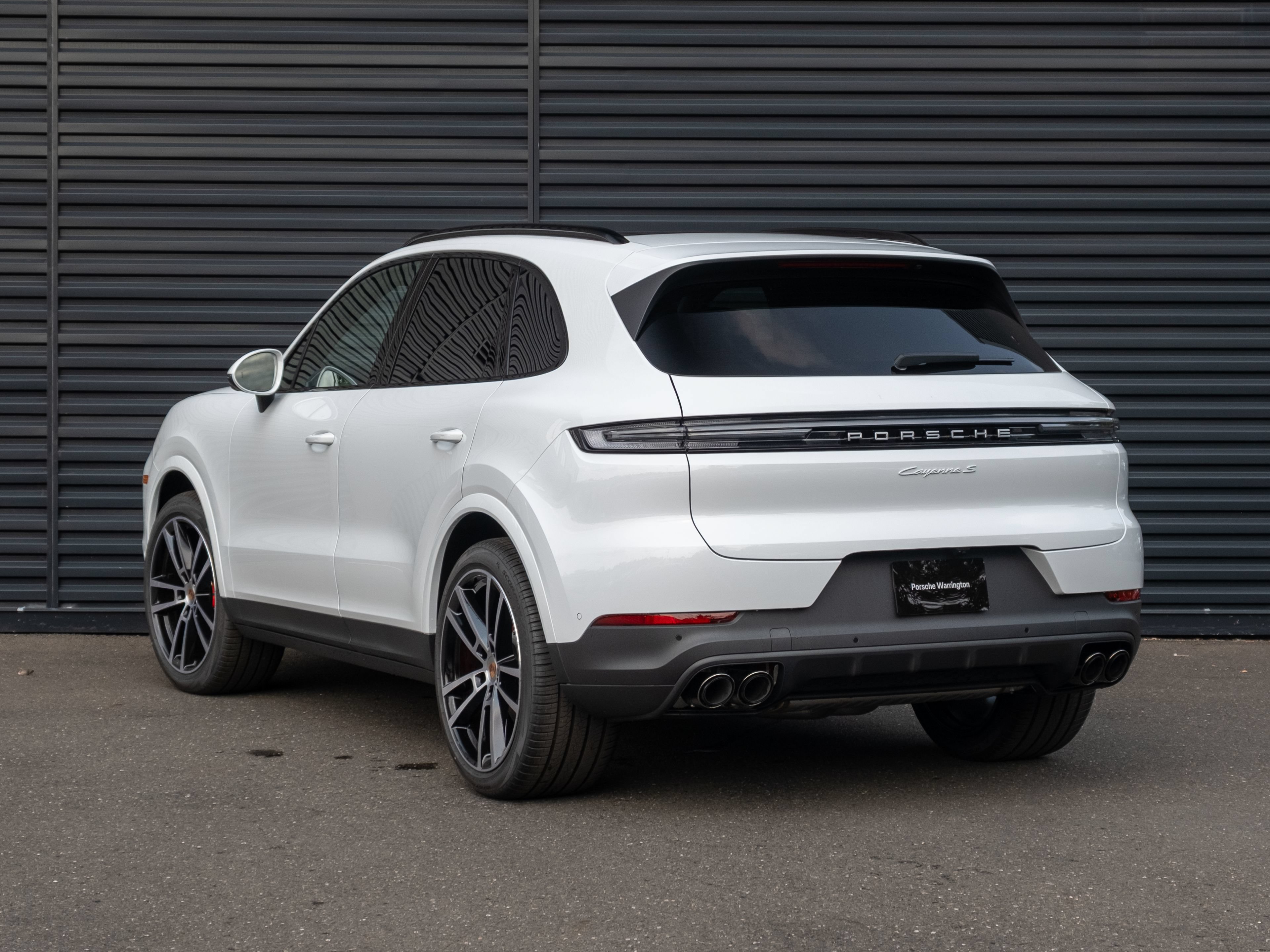 New 2026 Porsche Cayenne S AWD/4WD image 3