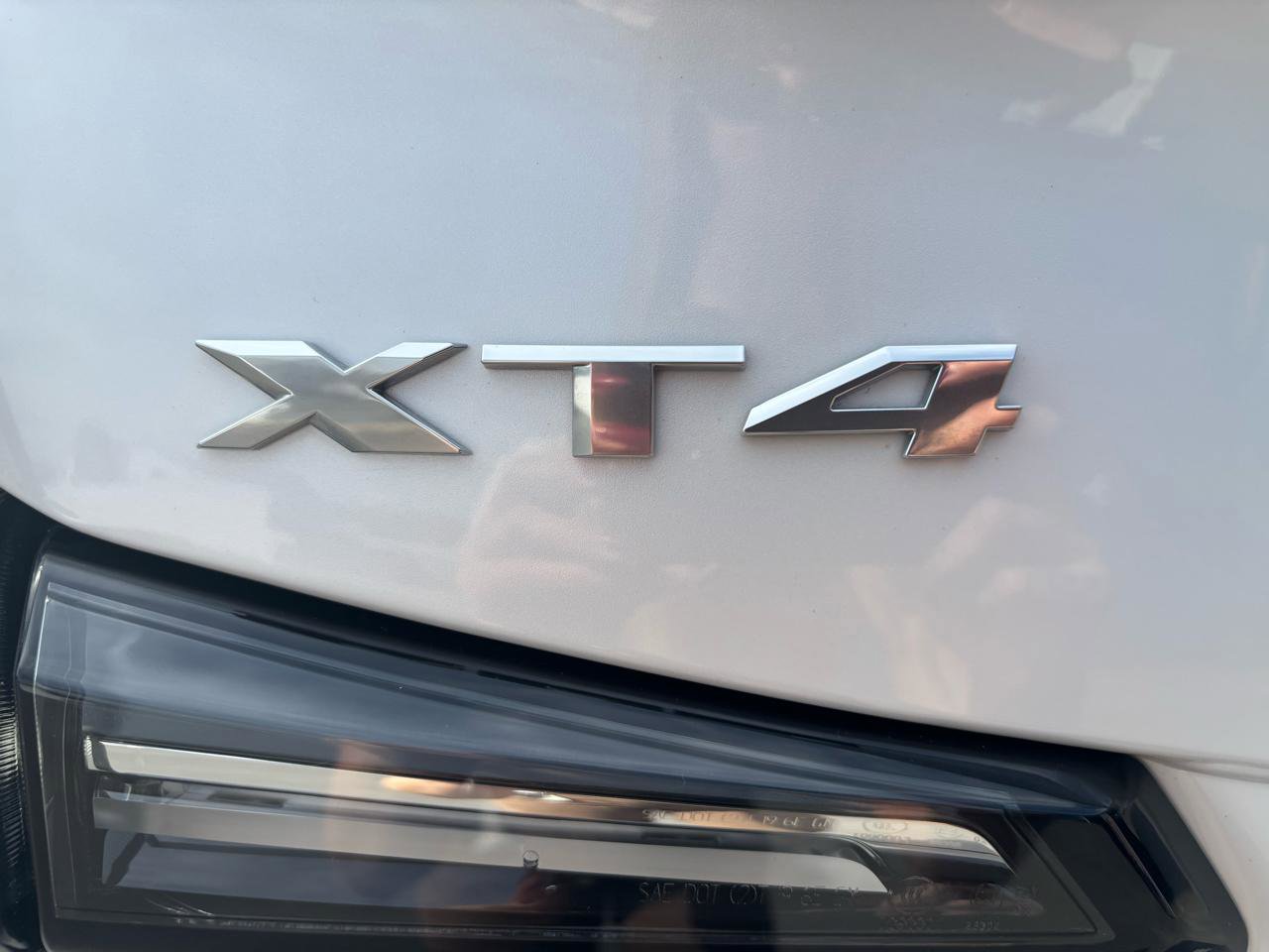 Used 2022 Cadillac XT4 Sport image 40