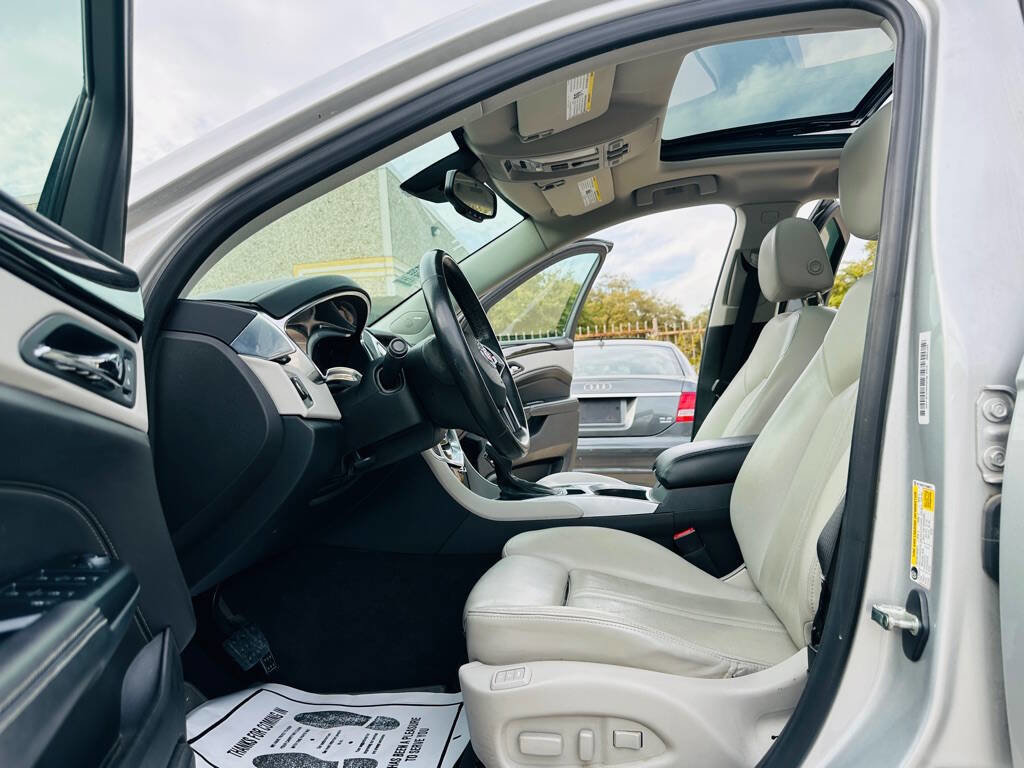 Used 2014 Cadillac SRX Luxury w/ Driver Awareness Package image 11