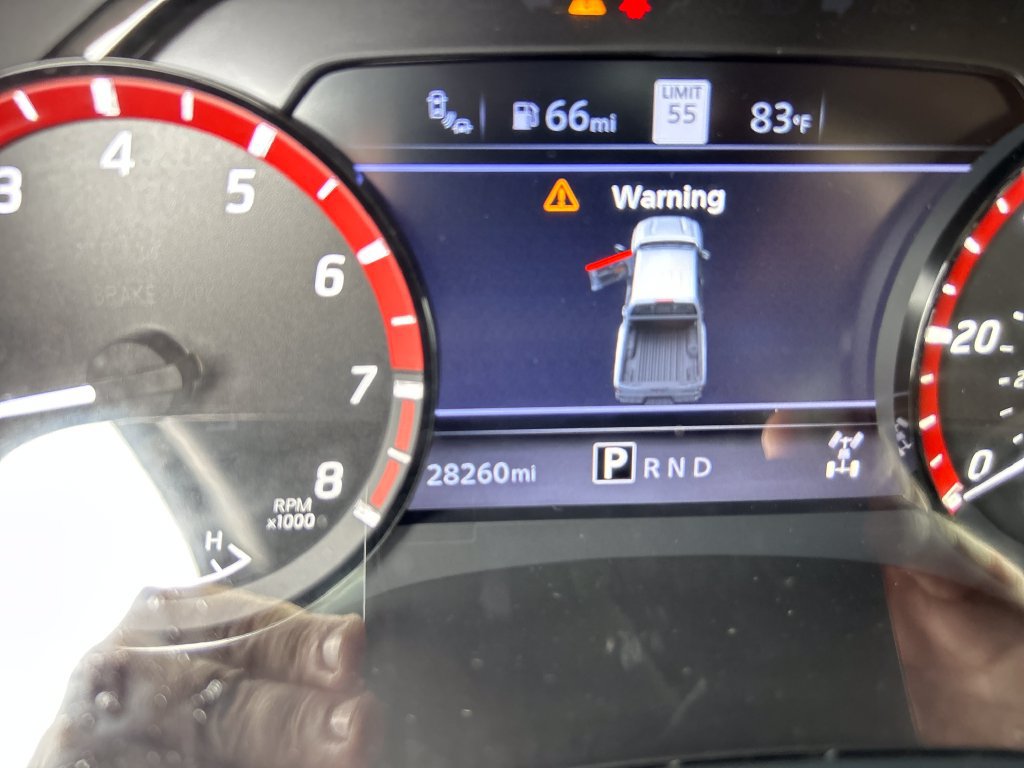 Used 2023 Nissan Frontier PRO-4X w/ Pro Convenience Package AWD/4WD image 20