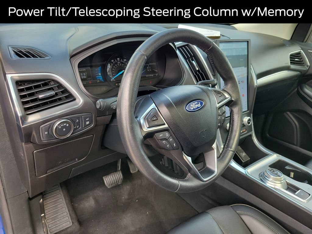 Used 2022 Ford Edge Titanium w/ Equipment Group 301A AWD/4WD image 8
