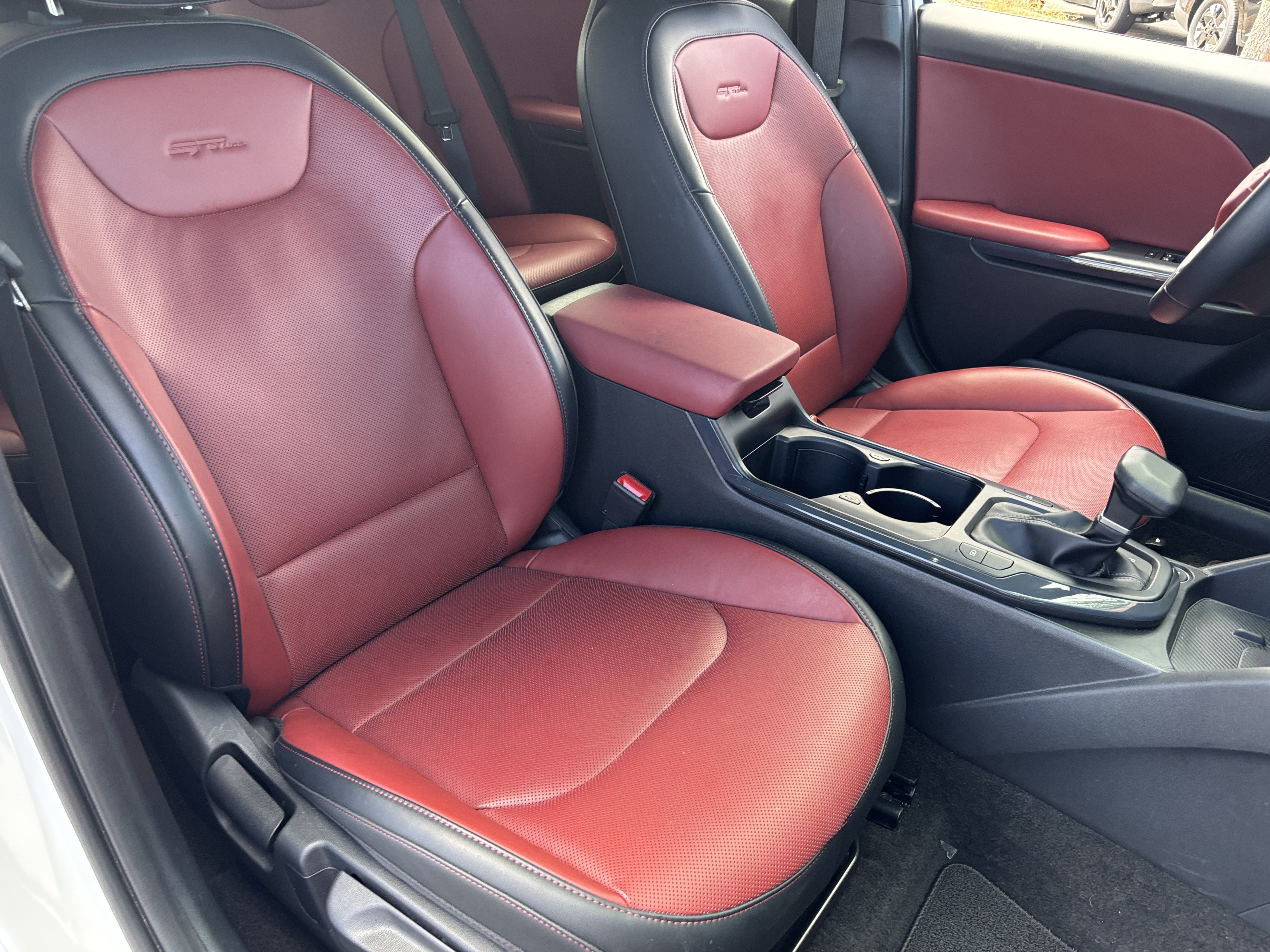 Certified 2025 Kia K4 GT-Line w/ GT-Line Premium Package FWD image 8