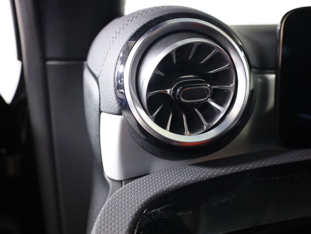 Used 2026 Mercedes-Benz CLA 250 4MATIC image 10