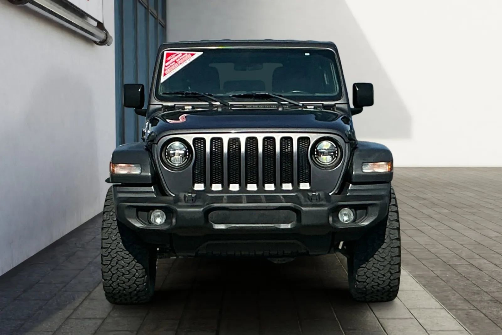 Used 2018 Jeep Wrangler Unlimited Sport S image 8