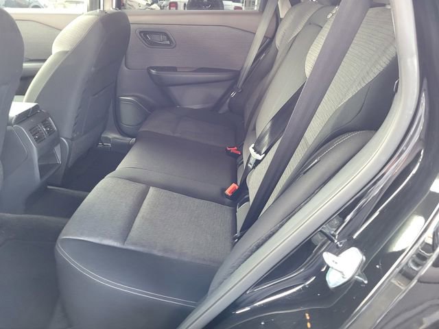 Used 2021 Nissan Rogue S FWD image 18