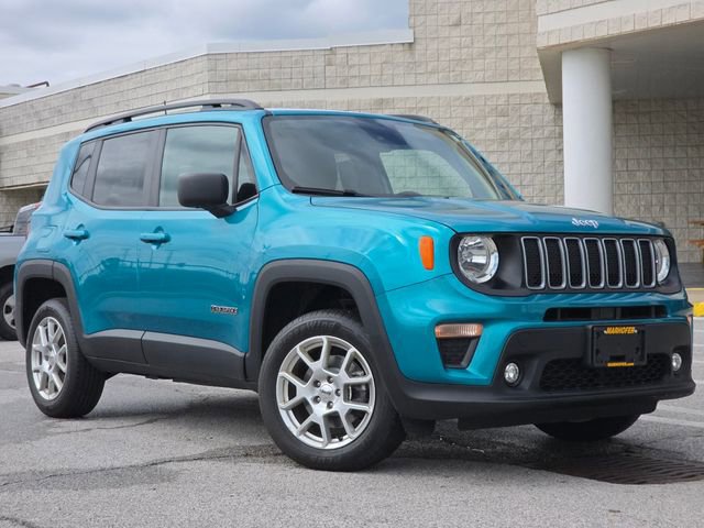 Used 2022 Jeep Renegade Latitude AWD/4WD video 2