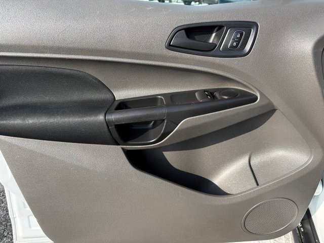 Used 2020 Ford Transit Connect XL image 10