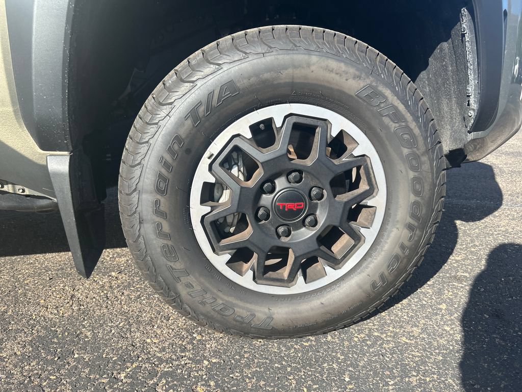 Used 2026 Toyota Tacoma TRD Off-Road w/ TRD Off Road Upgrade Package AWD/4WD image 6