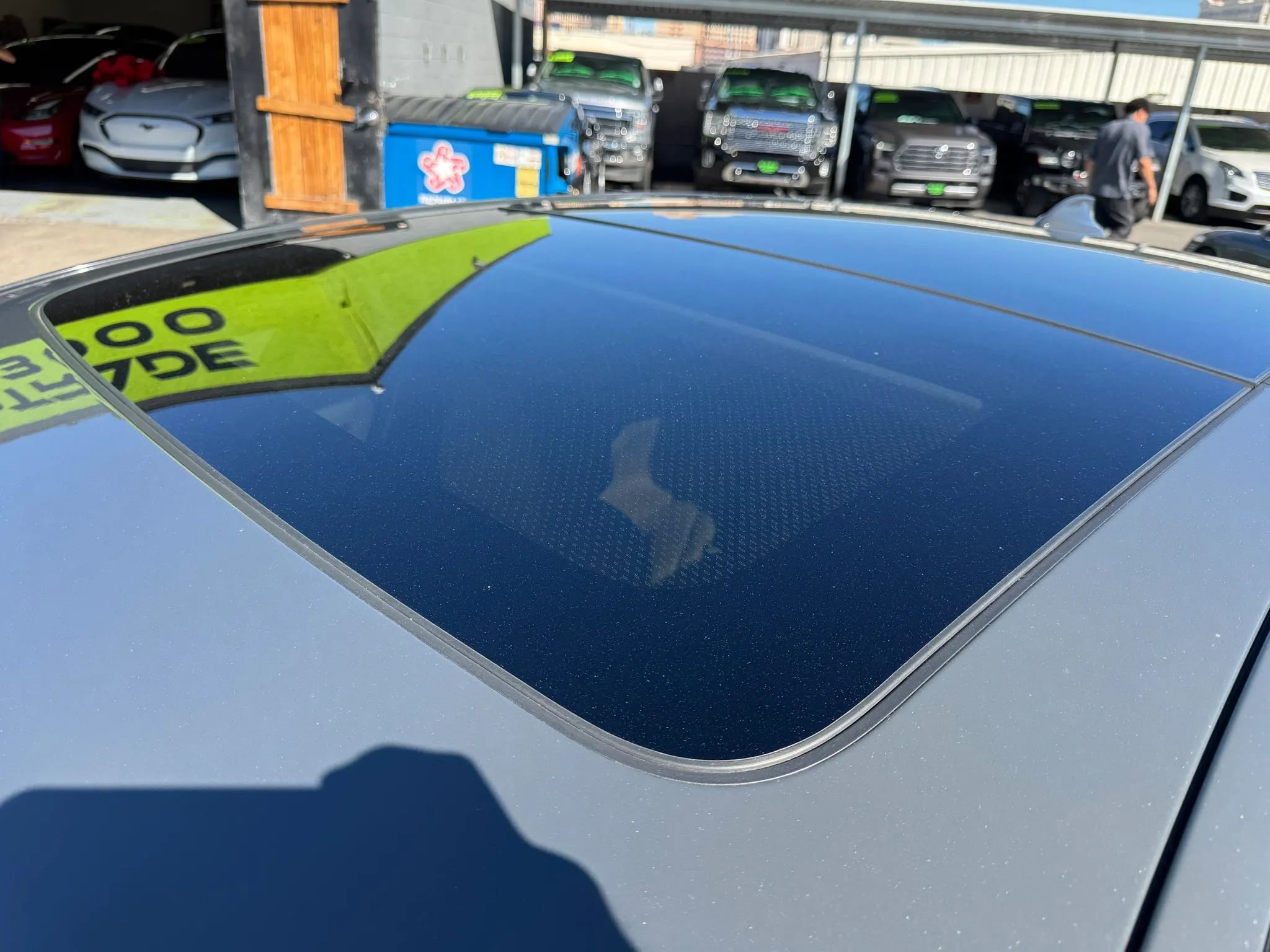 Used 2021 BMW 750i xDrive w/ Executive Package image 8