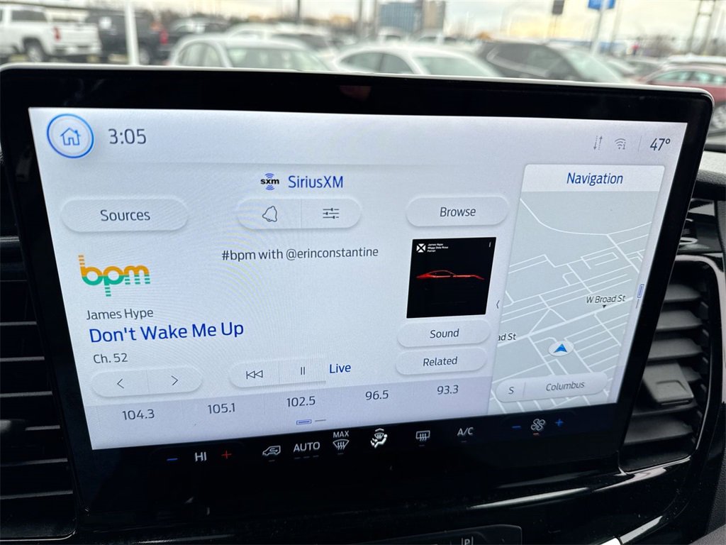 Used 2023 Ford Transit 350 XLT image 16