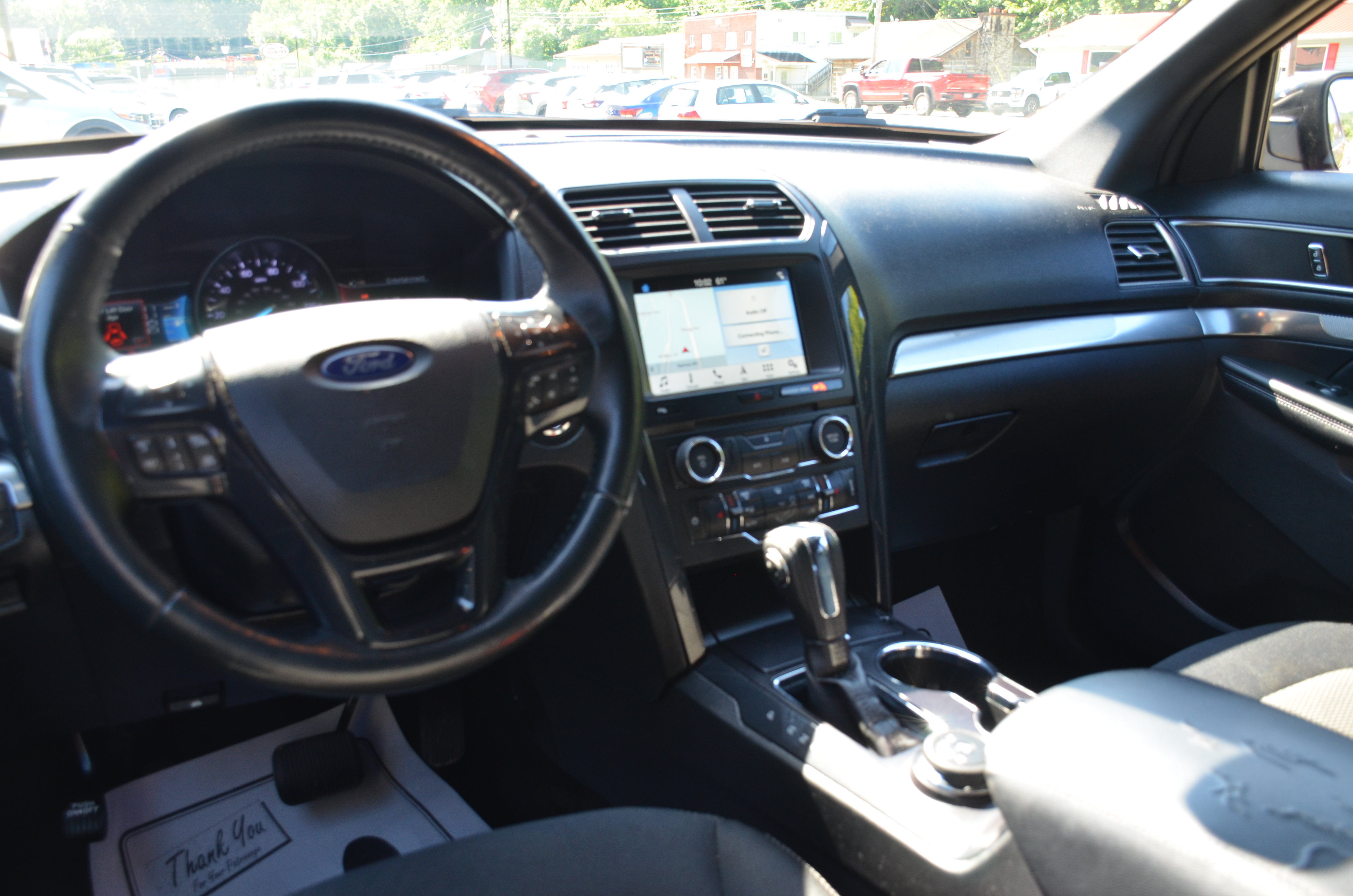 Used 2018 Ford Explorer XLT w/ Equipment Group 201A AWD/4WD image 41