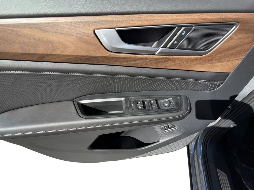 New 2026 Volkswagen Atlas SE image 11
