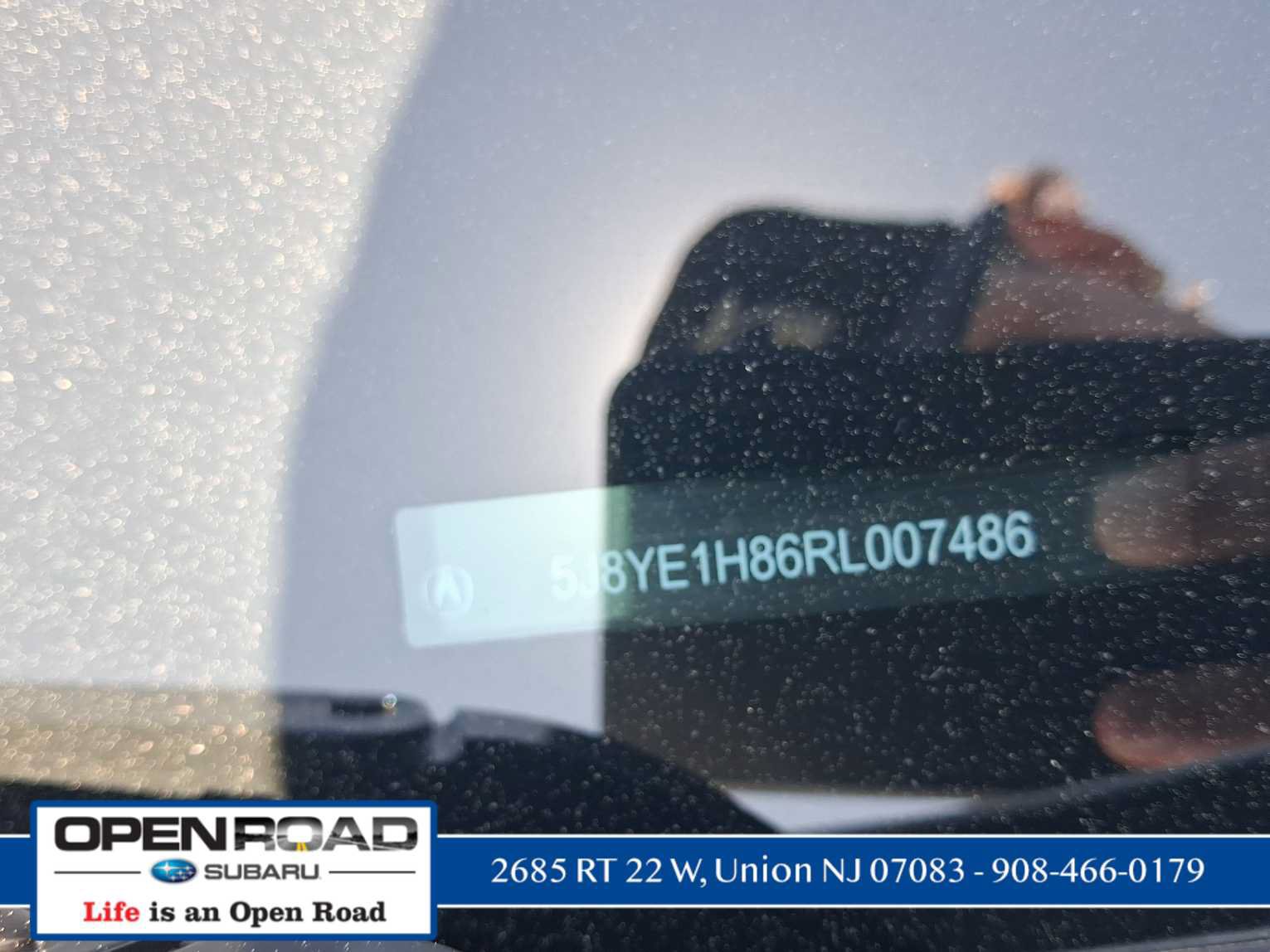 Used 2024 Acura MDX SH-AWD w/ Advance Package image 8
