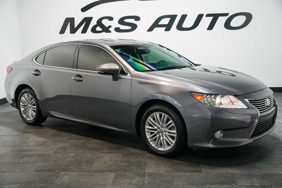 Used 2015 Lexus ES 350 w/ Premium Package FWD image 8