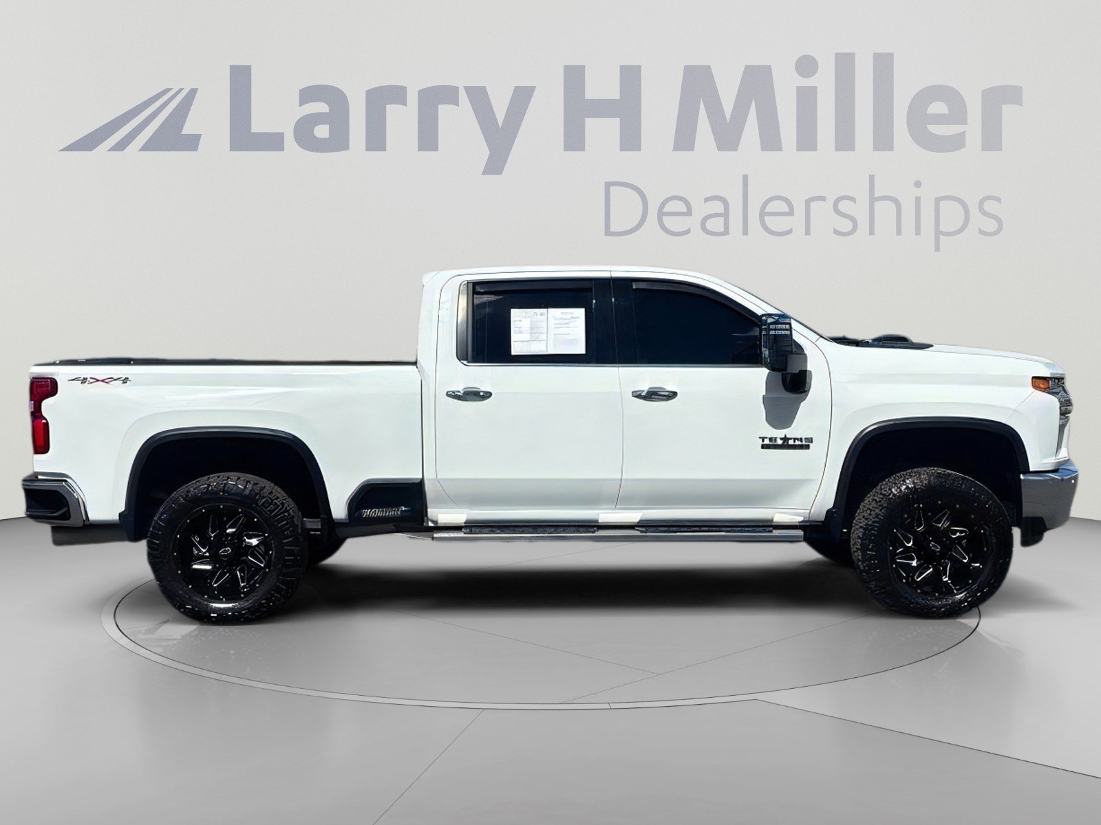 Used 2022 Chevrolet Silverado 2500 LTZ w/ LTZ Texas Edition AWD/4WD image 7