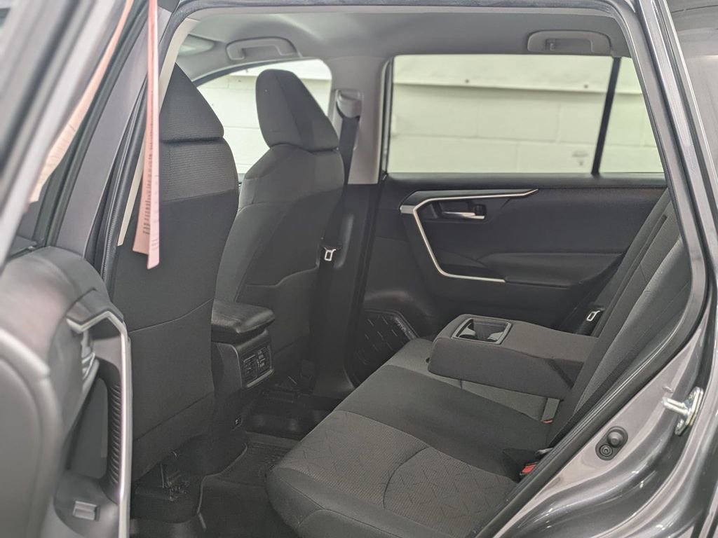 Used 2021 Toyota RAV4 XLE w/ XLE Grade Weather Package image 10