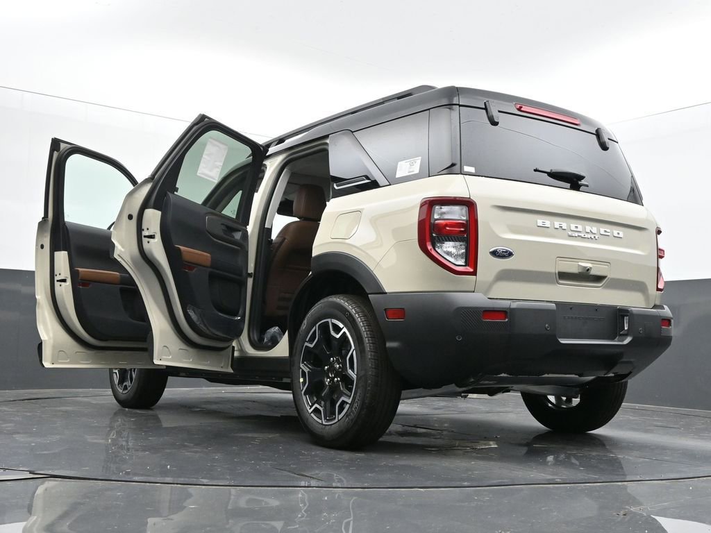 New 2025 Ford Bronco Sport Outer Banks w/ Outer Banks Tech Package+ image 68