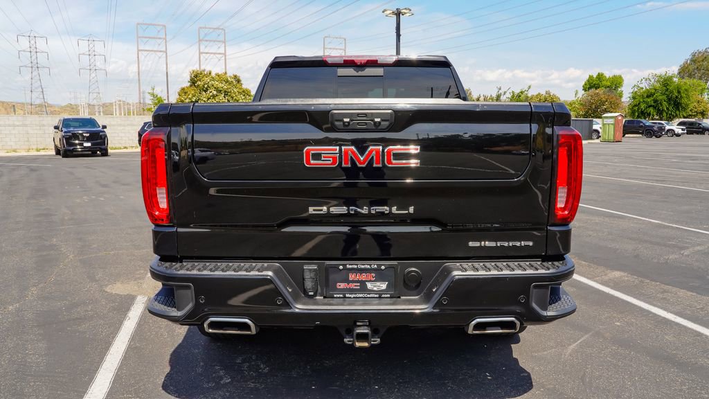 Used 2023 GMC Sierra 1500 Denali w/ Denali Reserve Package AWD/4WD image 12