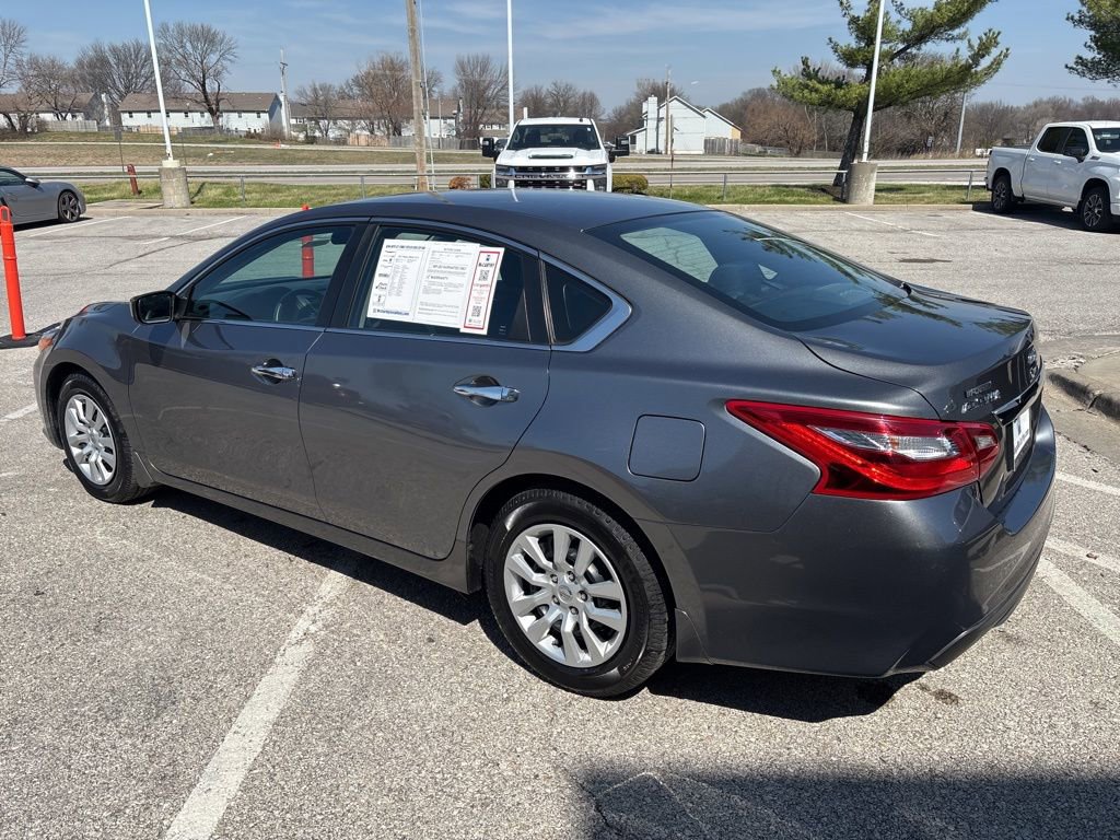 Used 2017 Nissan Altima 2.5 S w/ Power Driver Seat Package image 19