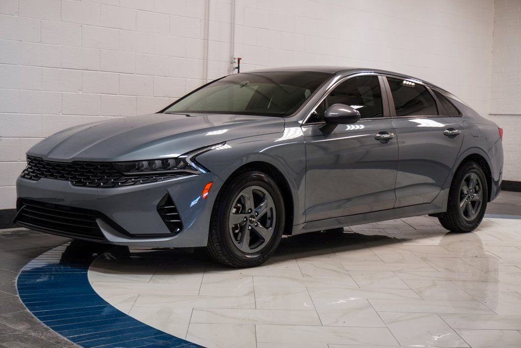 Used 2022 Kia K5 LX image 4