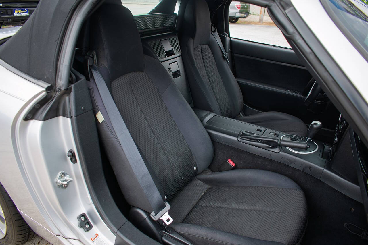 Used 2008 MAZDA MX-5 Miata Touring RWD image 34
