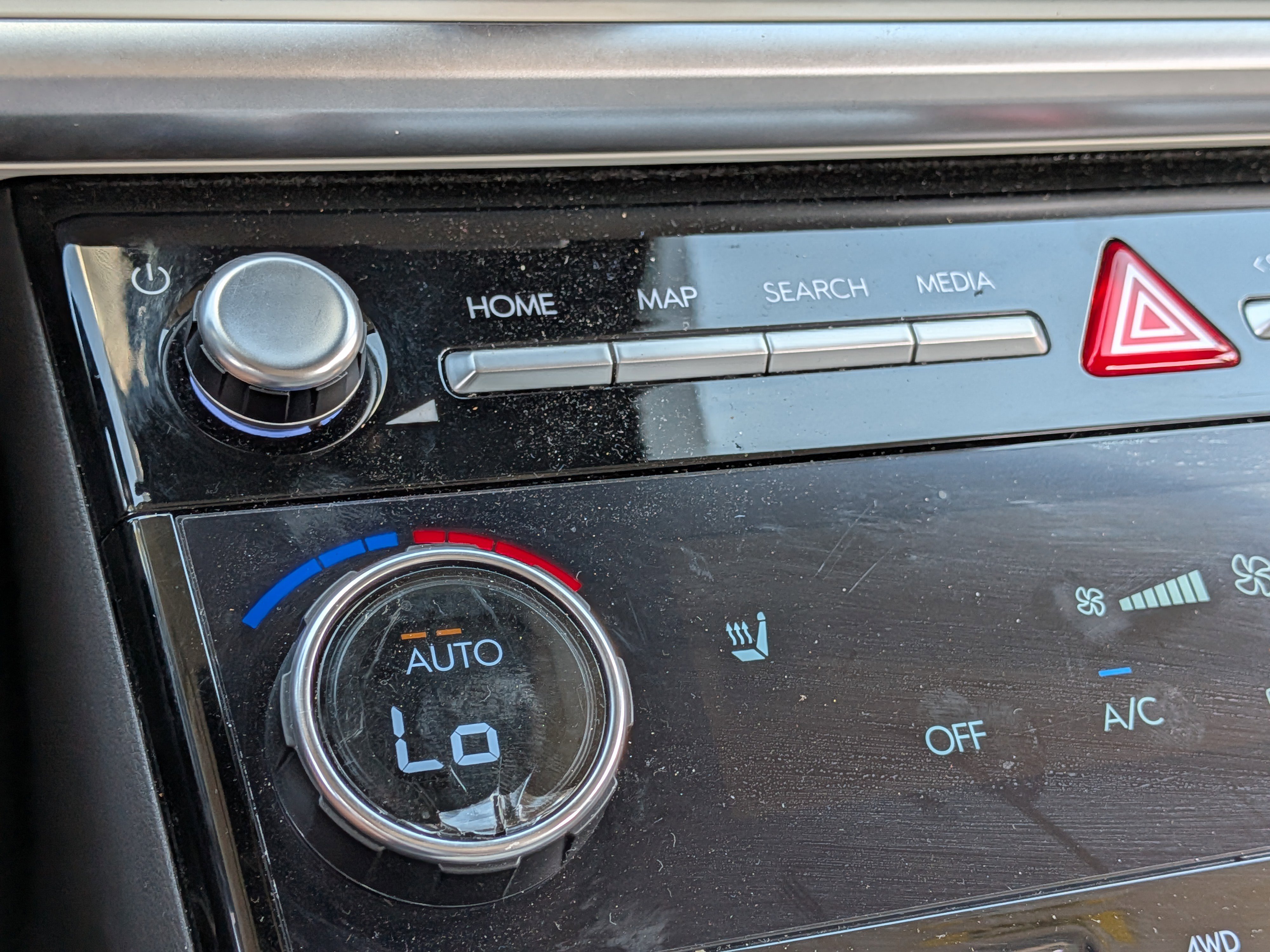 Used 2024 Hyundai Santa Fe SEL image 31