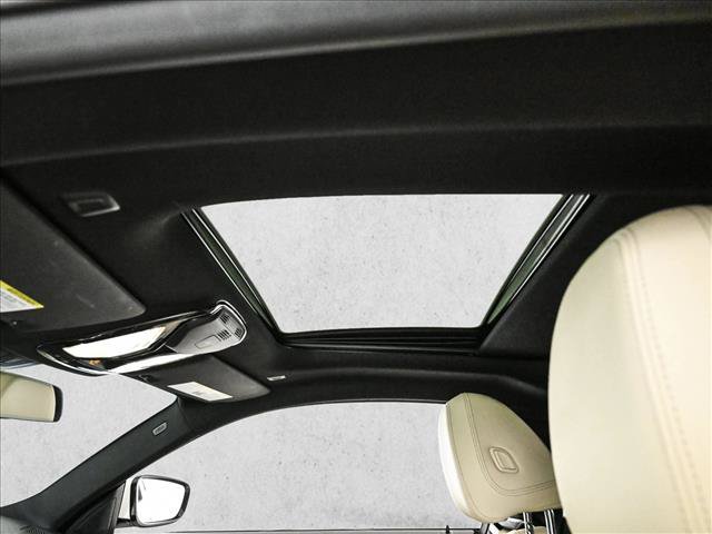 Used 2022 BMW 430i Coupe w/ Convenience Package RWD image 16