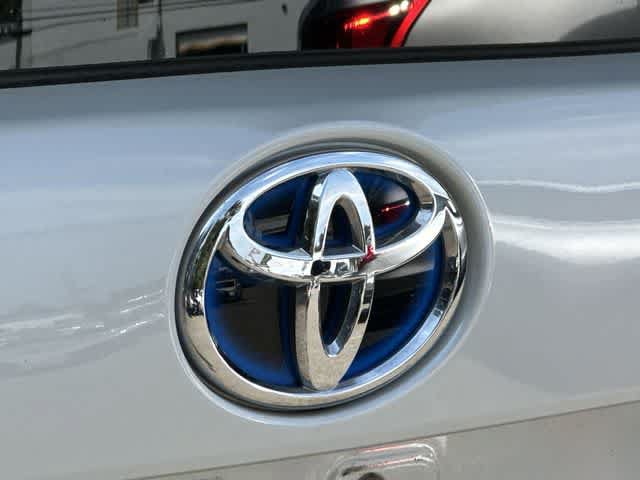 Used 2020 Toyota Prius XLE w/ Advanced Technology Package AWD/4WD image 25