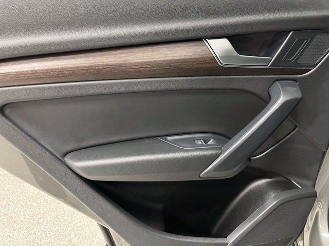 Used 2023 Audi Q5 2.0T Premium AWD/4WD image 43
