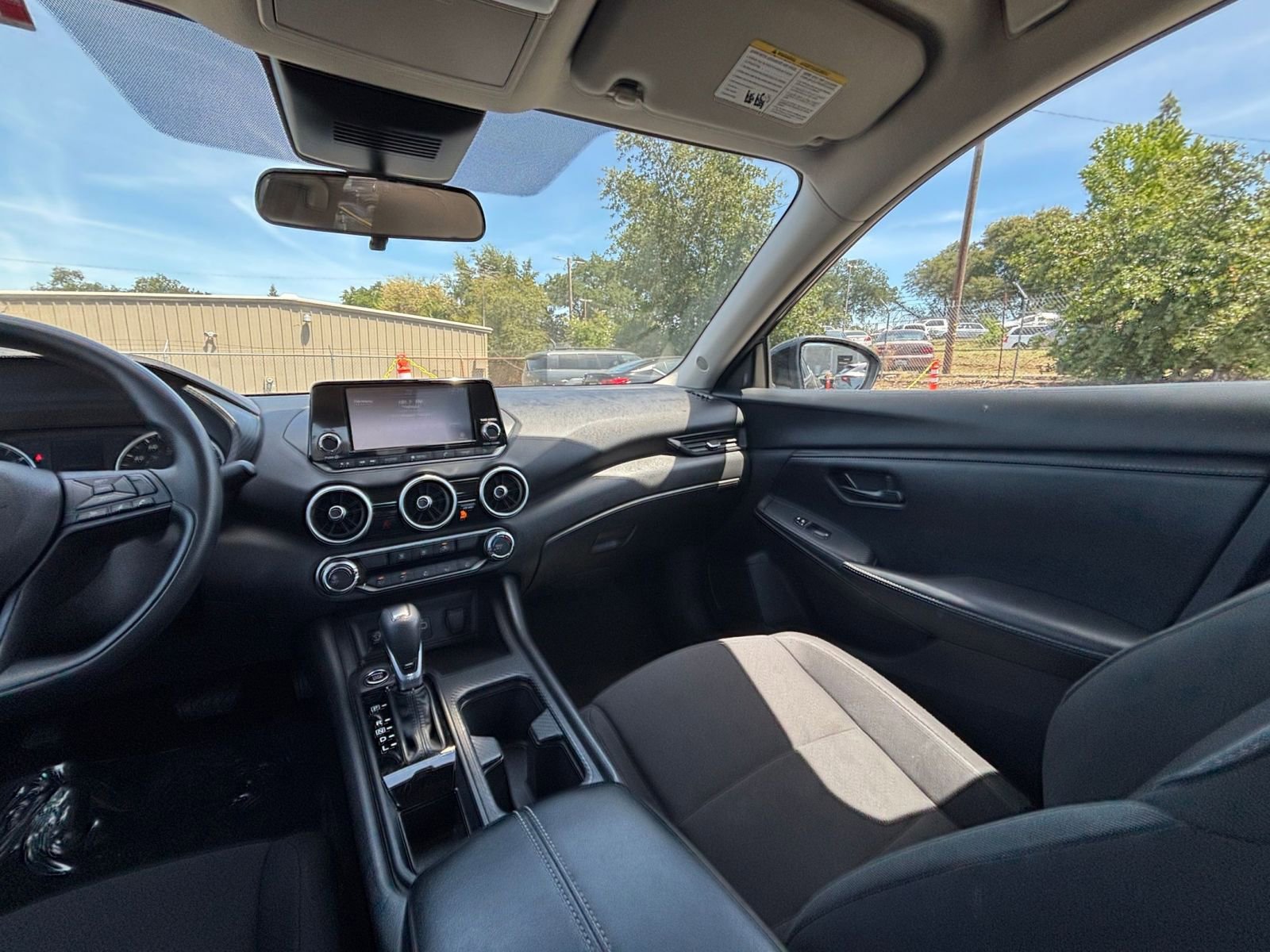 Used 2025 Nissan Sentra S FWD image 33