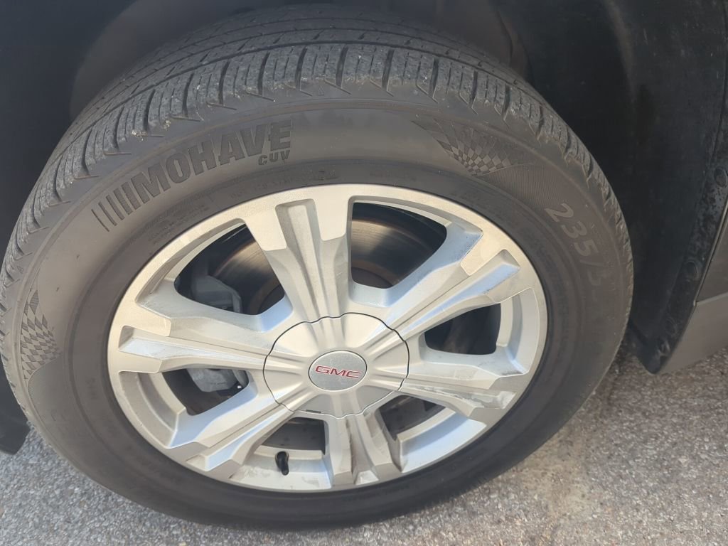 Used 2017 GMC Terrain SLE FWD image 9