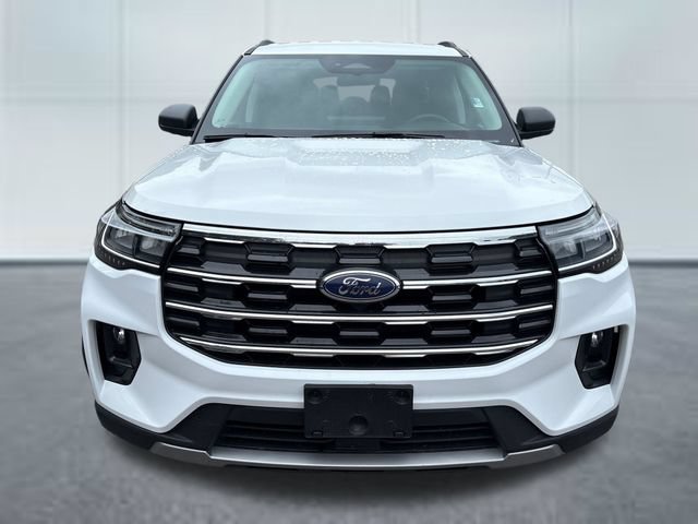 Used 2025 Ford Explorer Active w/ Active Comfort Package AWD/4WD image 6