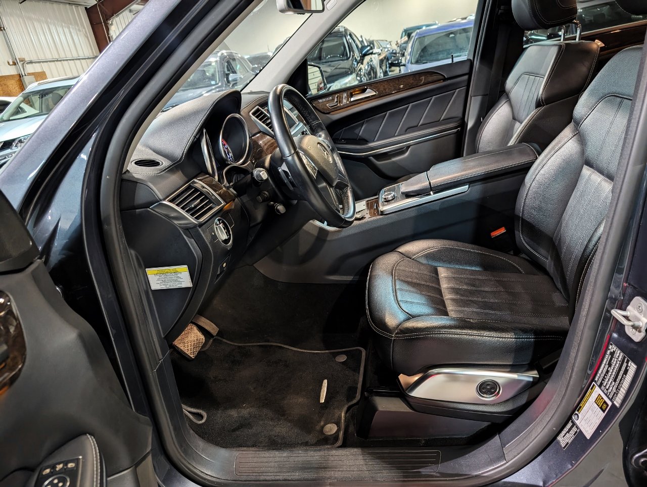 Used 2013 Mercedes-Benz GL 450 4MATIC image 16