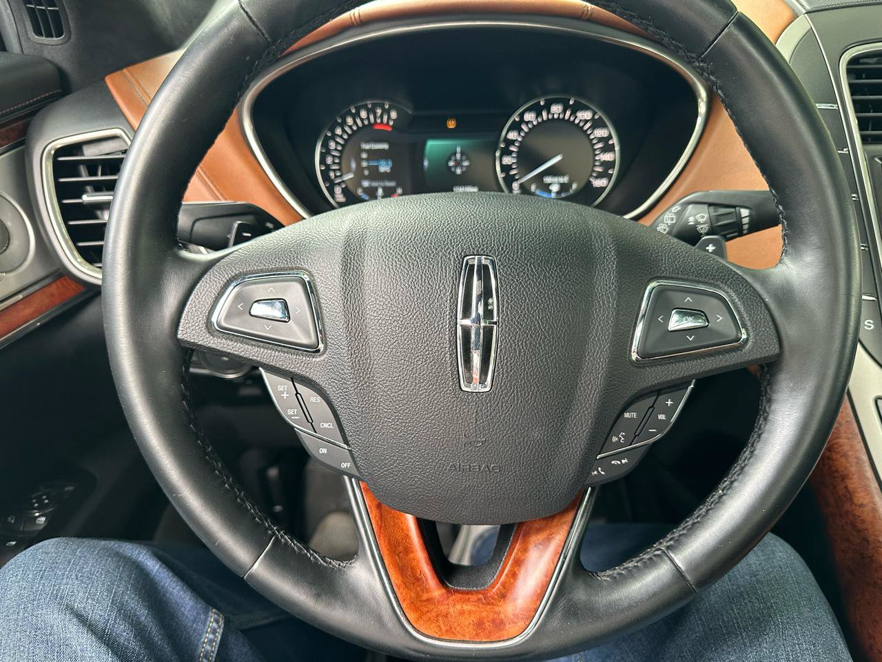 Used 2016 Lincoln MKX Black Label w/ Climate Package AWD/4WD image 12
