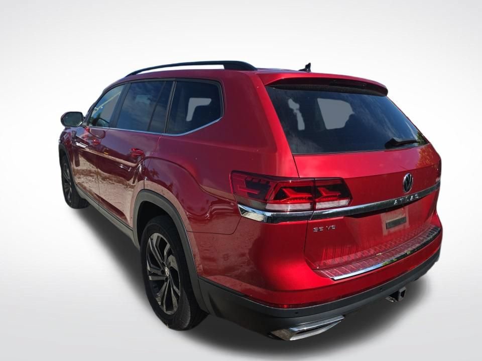 Used 2023 Volkswagen Atlas SE w/ Panoramic Sunroof Package FWD image 5
