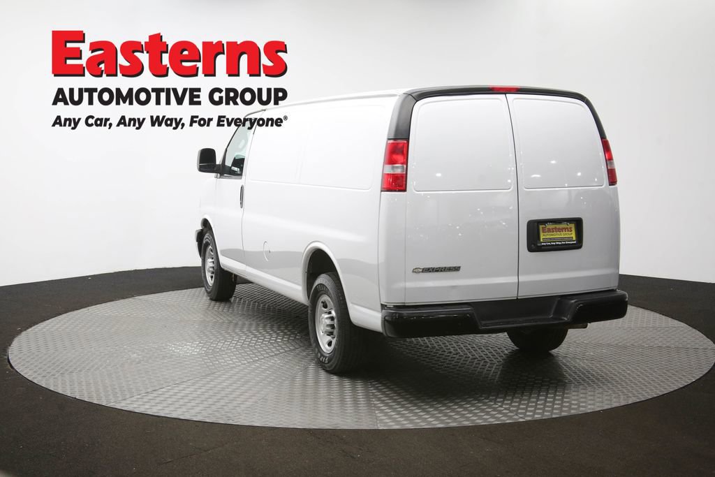 Used 2019 Chevrolet Express 2500 w/ Driver Convenience Package image 65