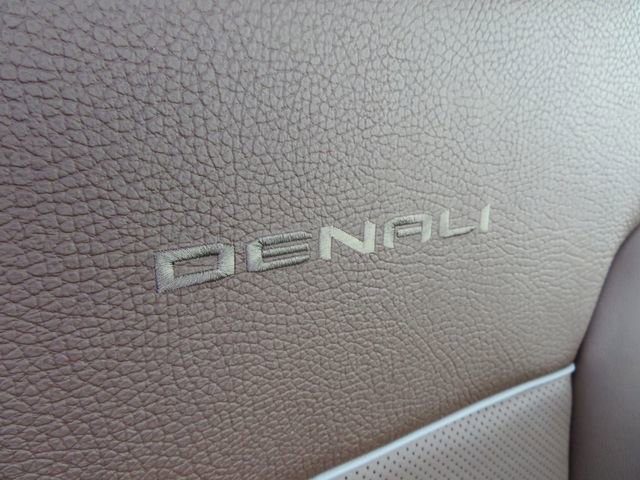 Used 2024 GMC Sierra 1500 Denali w/ Denali Reserve Package image 18