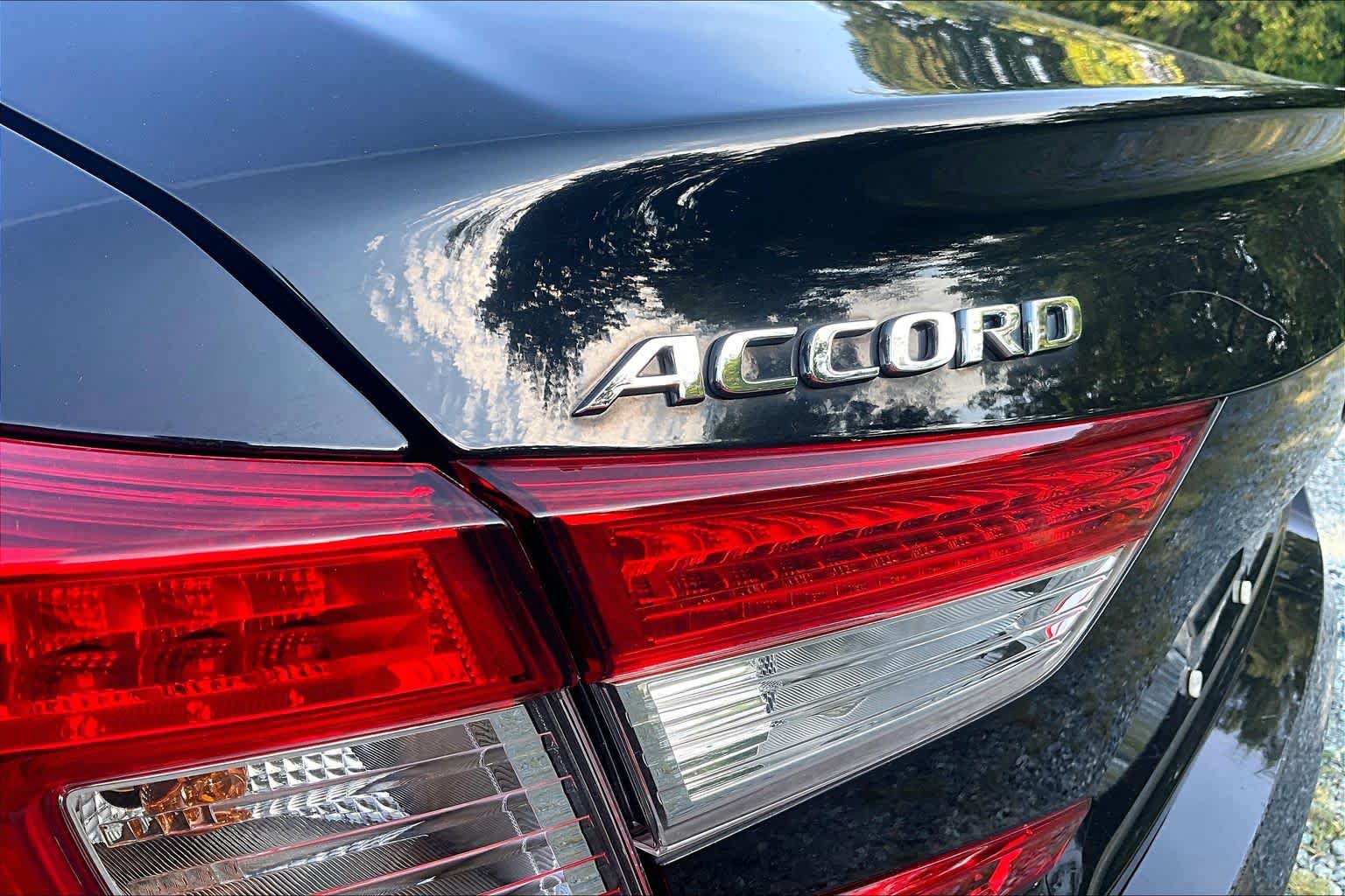Used 2021 Honda Accord EX-L image 10