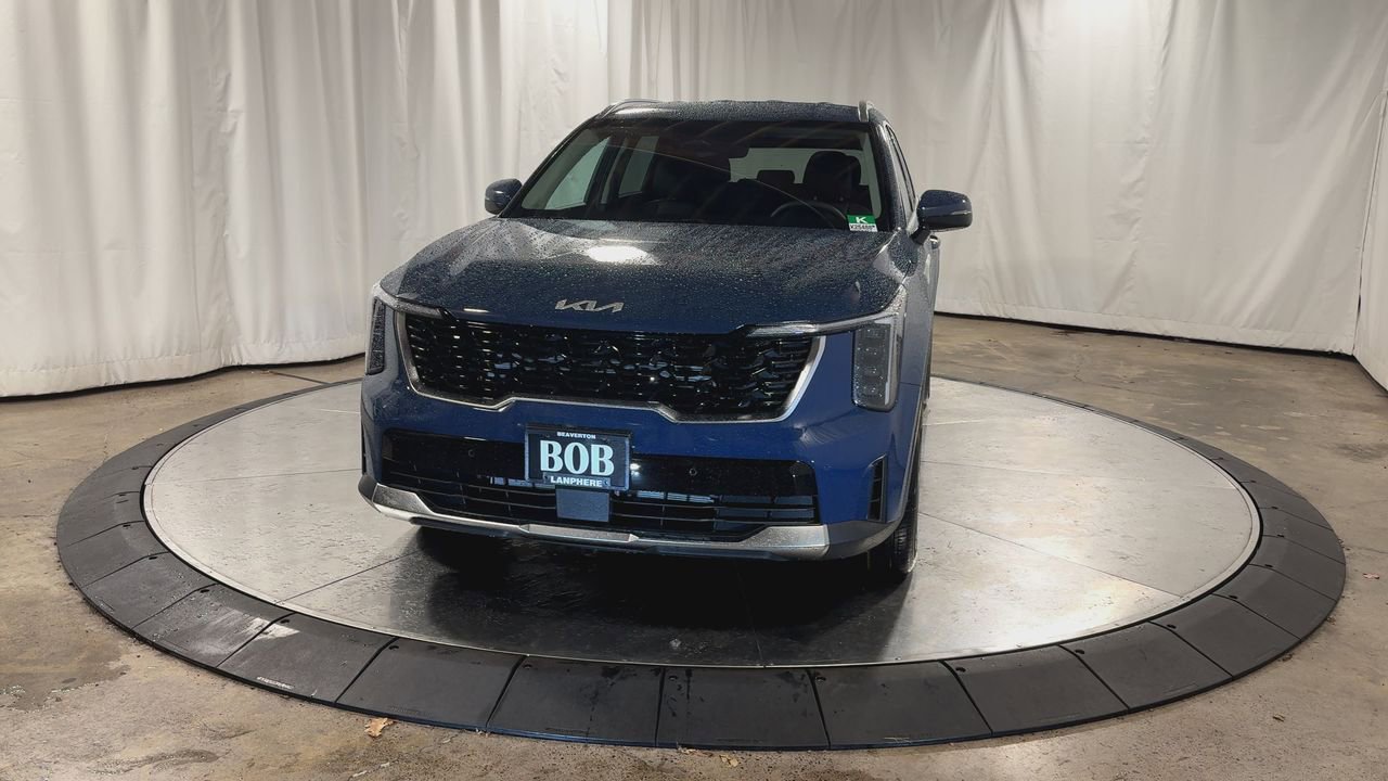 New 2026 Kia Sorento S image 4